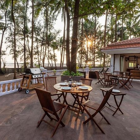 Casa Del Mer By Stayvista - Nearby Beach With, Sea-View Rooms & Coconut Farm アリバグ エクステリア 写真